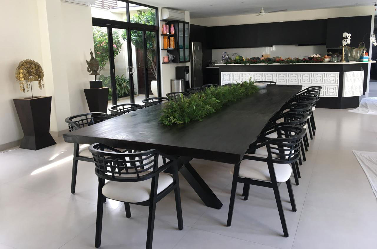 large dining set with 12 chairs venezia